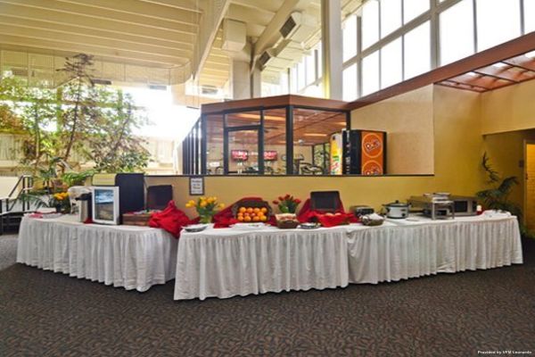 Clarion Hotel Lacrosse (Texarkana)